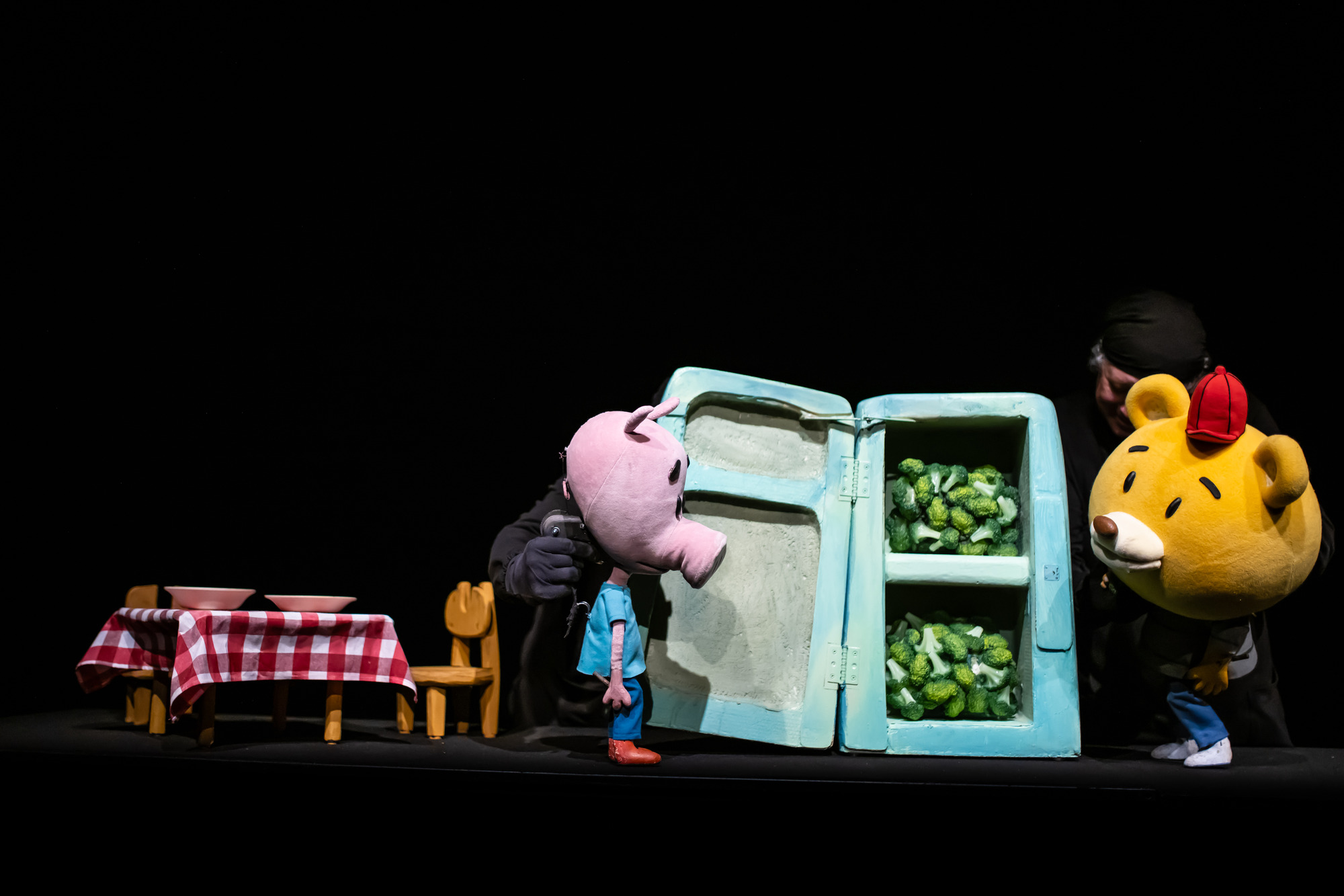 Topel sprejem predstave Medo in Pujsi