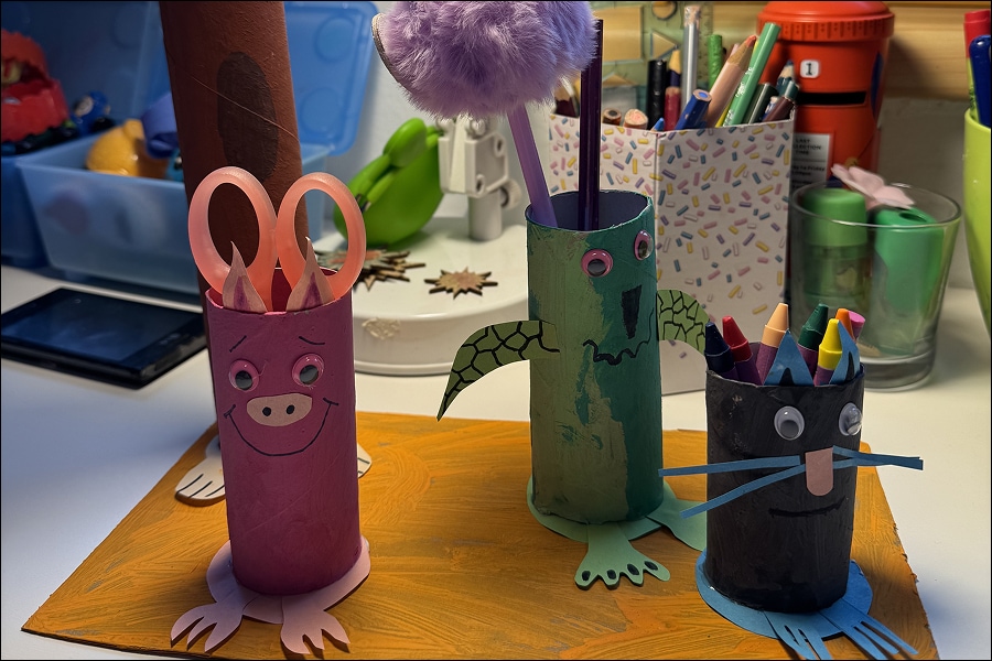 Naredi sam: Stojalo za barvice  